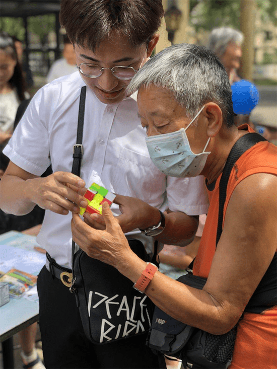 魔方社區(qū)最新動態(tài)與全方位指南，玩轉(zhuǎn)魔方，技能提升——針對初學(xué)者與進(jìn)階用戶的建議