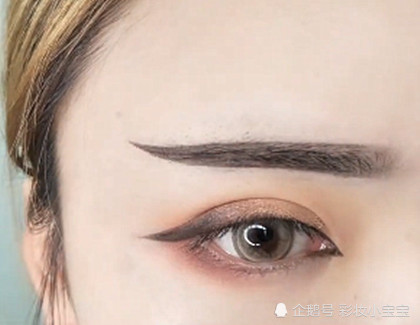 探索時尚秘境，2024年最新眉形潮流發(fā)布地與小巷深處的秘密