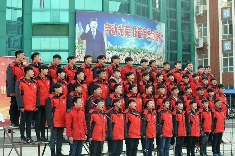 沁陽新聞最新動態(tài)，學(xué)習(xí)之光，自信與成長的交響曲