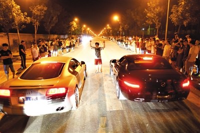 新疆車禍最新消息，探索自然美景不受阻礙