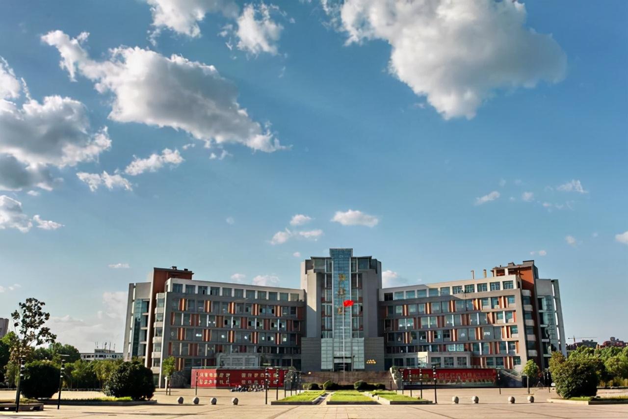 河南高校發(fā)展砥礪前行，開(kāi)啟成就夢(mèng)想新篇章