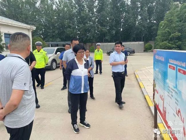 富寧縣委最新人員名單公布，觀點論述揭秘