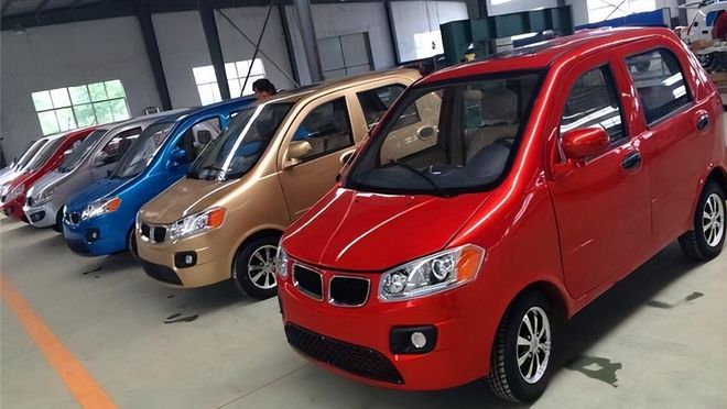 最新款老年代步車圖片，交通工具的革新與爭議熱議焦點