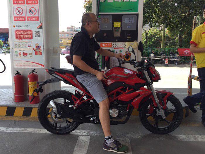 貝納利tnt150最新消息,貝納利TNT150最新消息，時代的新寵，摩托車界的翹楚