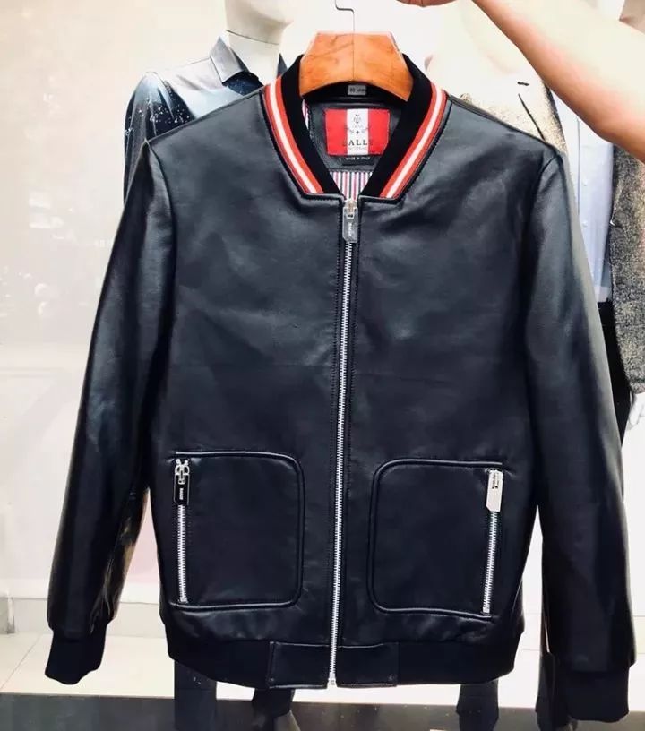 奧奇盛達(dá)美皮衣最新款，選購(gòu)、搭配、保養(yǎng)全指南