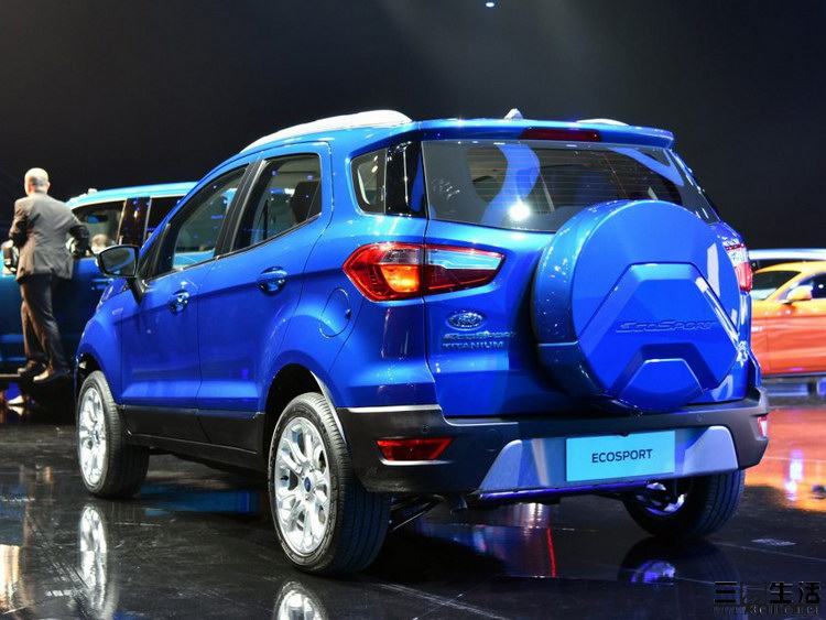 福特翼搏最新款四驅(qū)系統(tǒng)引領(lǐng)風(fēng)潮，震撼登場(chǎng)！