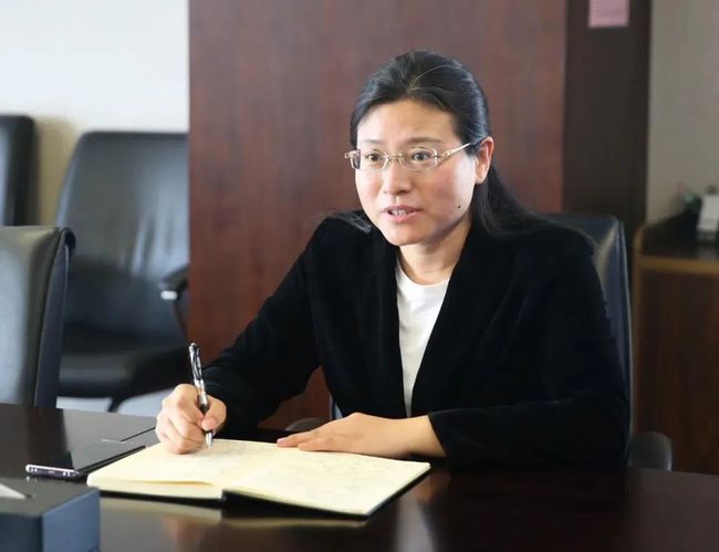 中石油方朝亮，石油傳奇的日常與最新動(dòng)態(tài)