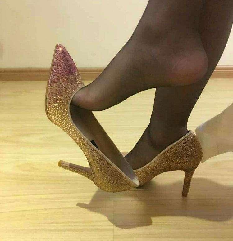 武漢足絲科技重塑生活，足尖上的未來已來臨！