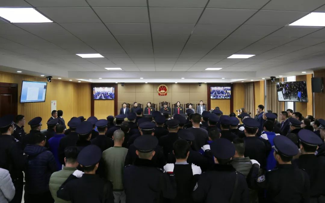 閆現(xiàn)攀最新動態(tài)，探索前沿科技，引領(lǐng)未來發(fā)展