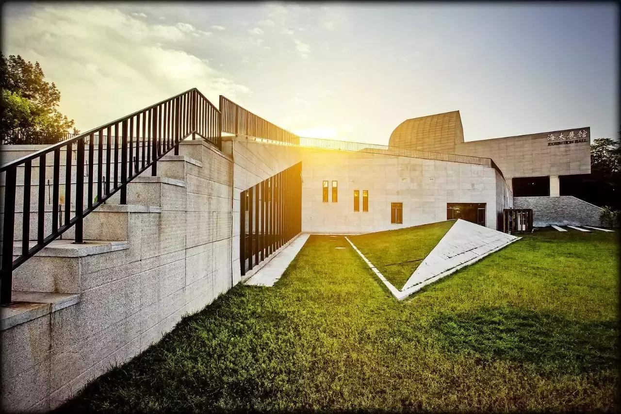 世界最新排名高校，科技巨擘的搖籃，未來(lái)教育革新之旅