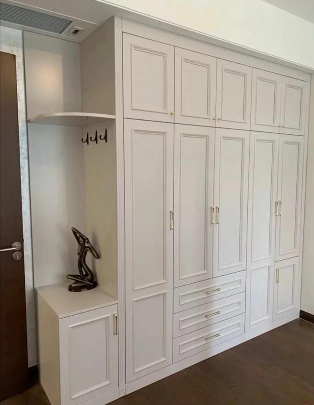 壁柜最新款安裝指南，最新壁柜款式及其安裝步驟詳解