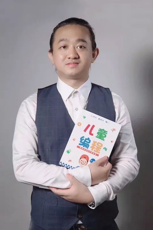 葉正喬最新,葉正喬最新動(dòng)態(tài)????，帶你領(lǐng)略不一樣的風(fēng)采！