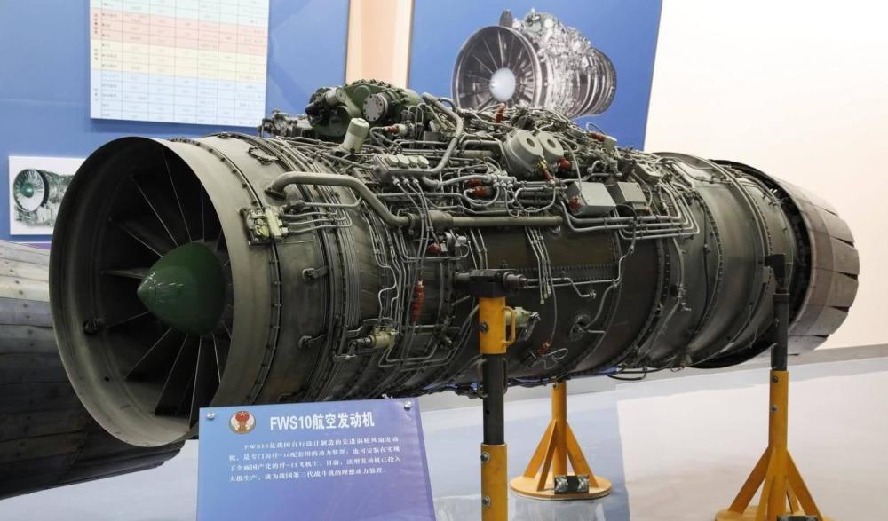 武直10新型發(fā)動(dòng)機(jī)深度解析，性能特點(diǎn)與技術(shù)亮點(diǎn)揭秘