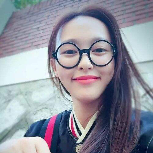 演員近視的日常趣事，鏡頭背后的視界挑戰(zhàn)