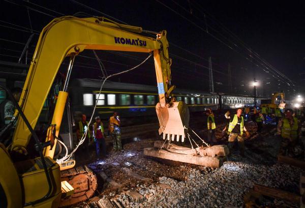 深廣鐵路股票行情，一路前行，開啟夢想之旅