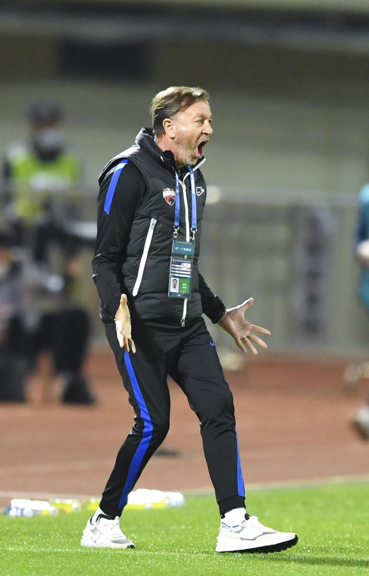 深圳隊比賽，變化、自信與成就的力量展現(xiàn)賽場風(fēng)采