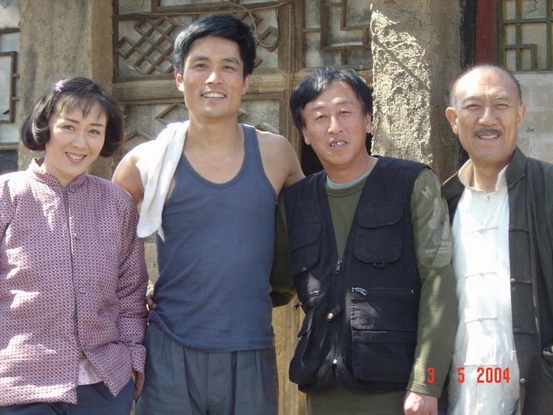 趟過女人河的男人，演員陣容與勵(lì)志之作喚醒內(nèi)心力量。