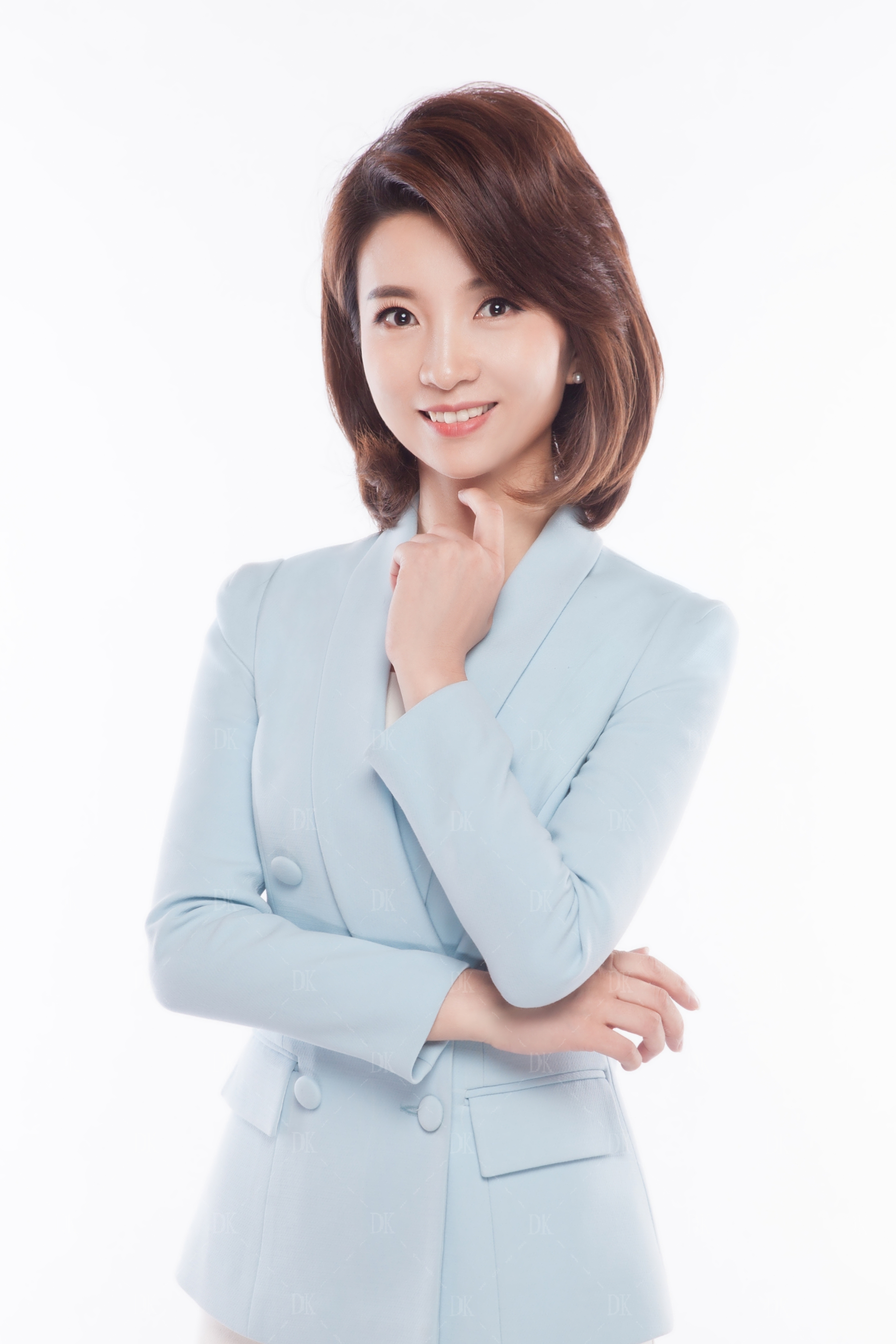 演員徐婧，舞臺(tái)到熒屏的蛻變之路——自信與成就感的彰顯