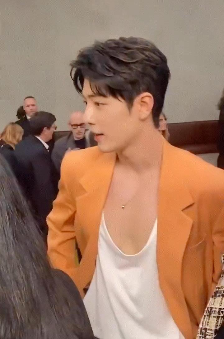 肖戰(zhàn)最新動(dòng)態(tài)揭秘，獲取肖戰(zhàn)最新資訊的全方位指南