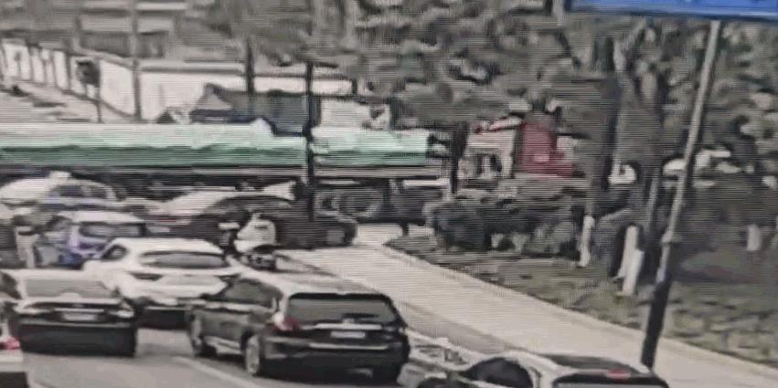 AE最新版本發(fā)布，變化的力量與自信的源泉