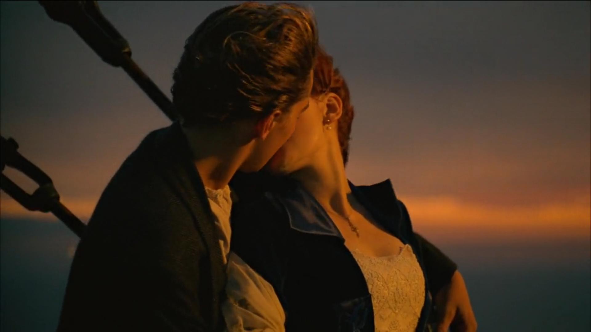 最新浪漫電影，愛的光影交織之旅