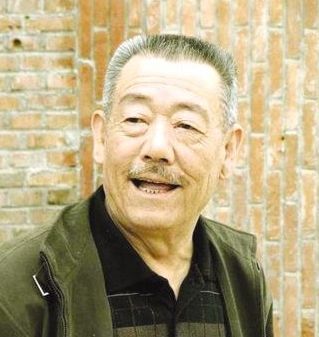 演員鰲，演藝之路的閃耀之星