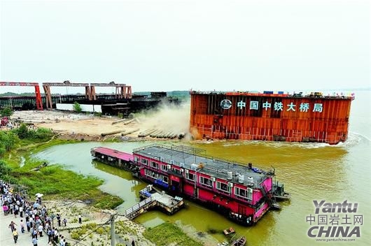 楊泗港長江大橋最新動態(tài)，全面指南與詳細(xì)步驟解讀