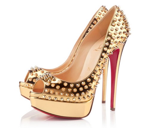 最新鞋業(yè)加盟資訊大揭秘，加盟趨勢、熱門品牌一網(wǎng)打盡！