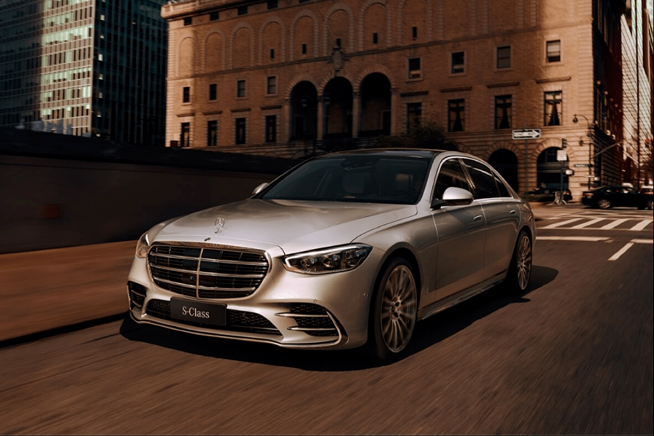 奔馳新款車型圖集，與自然美景的邂逅之旅