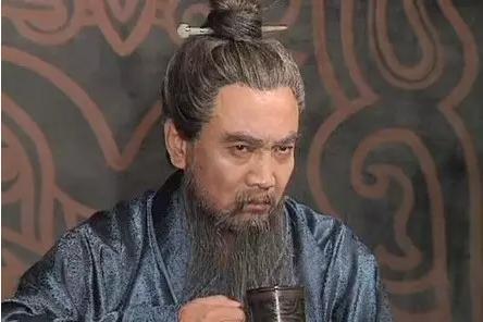 曹操演員揭秘，日常趣事分享與角色背后的故事