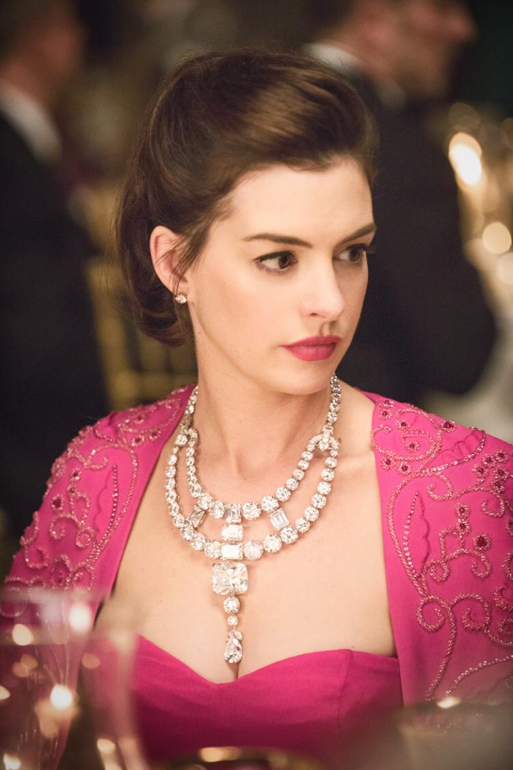 美國著名女演員傾力代言的高科技產(chǎn)品，未來生活新篇章開啟！