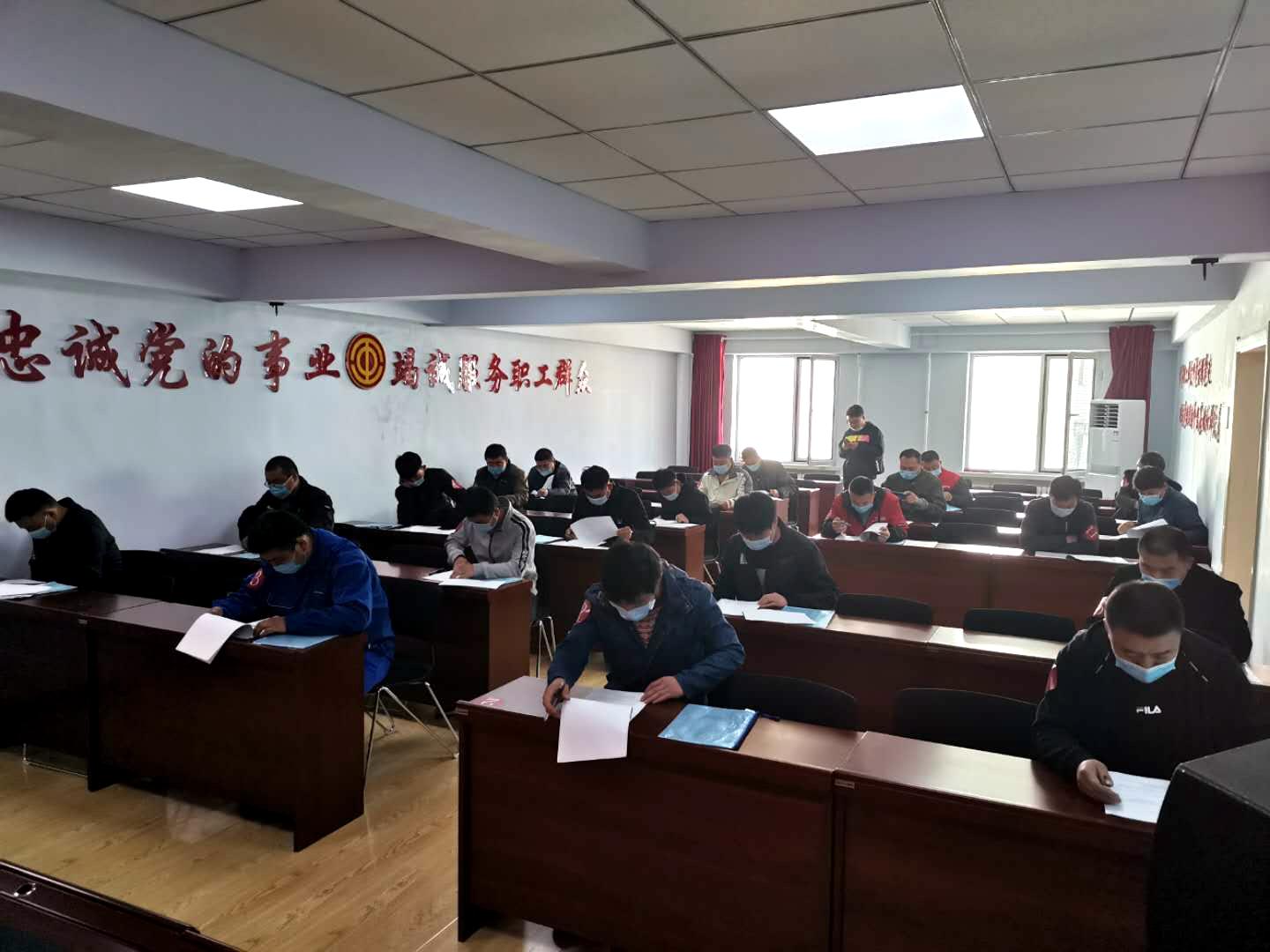 汽修技藝較量，時代的印記與技術的榮光競賽