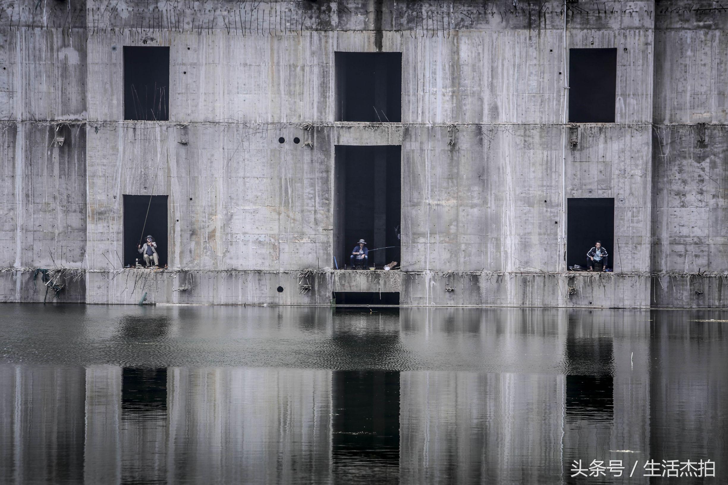 下馬村爛尾樓重生記，獨特小店新進(jìn)展揭秘