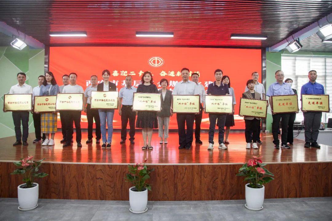 灃京工業(yè)園最新招聘，人才吸引與產(chǎn)業(yè)發(fā)展雙刃劍的挑戰(zhàn)與機(jī)遇