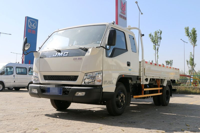 江鈴輕卡一排半最新款，友情滿(mǎn)載的溫馨日常之旅