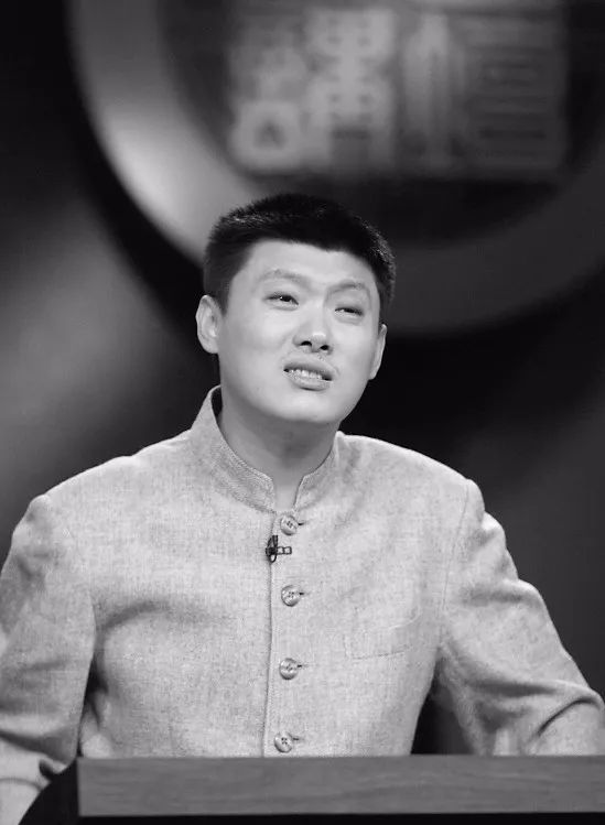 袁騰飛日常趣事與友情的溫馨紐帶，最新分享揭秘他的世界