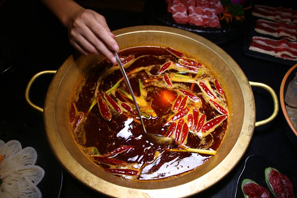 火鍋?zhàn)钚虏似罚独倜半U(xiǎn)之旅與自我成長的啟示探索