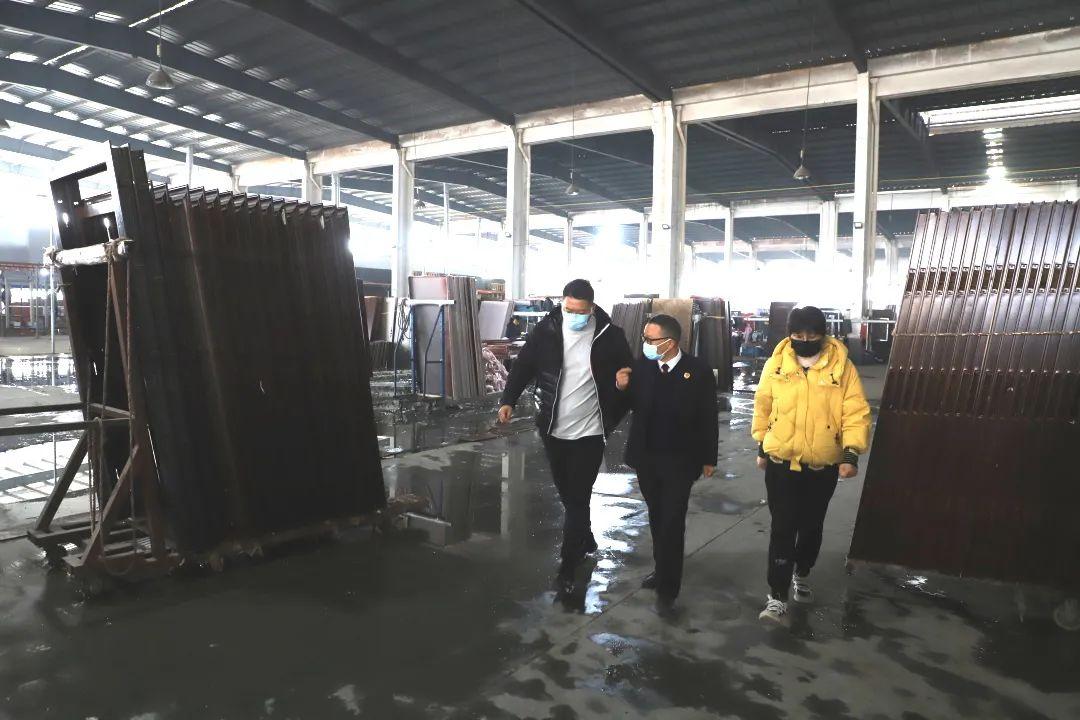 浙江眾成最新消息，夏日奇遇展現(xiàn)溫馨時刻