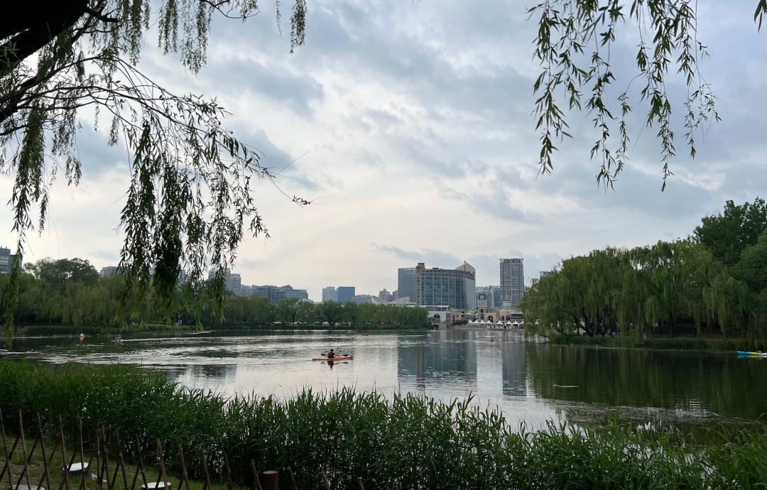 彭州新聞網(wǎng)科技新品亮相，開啟未來生活新篇章