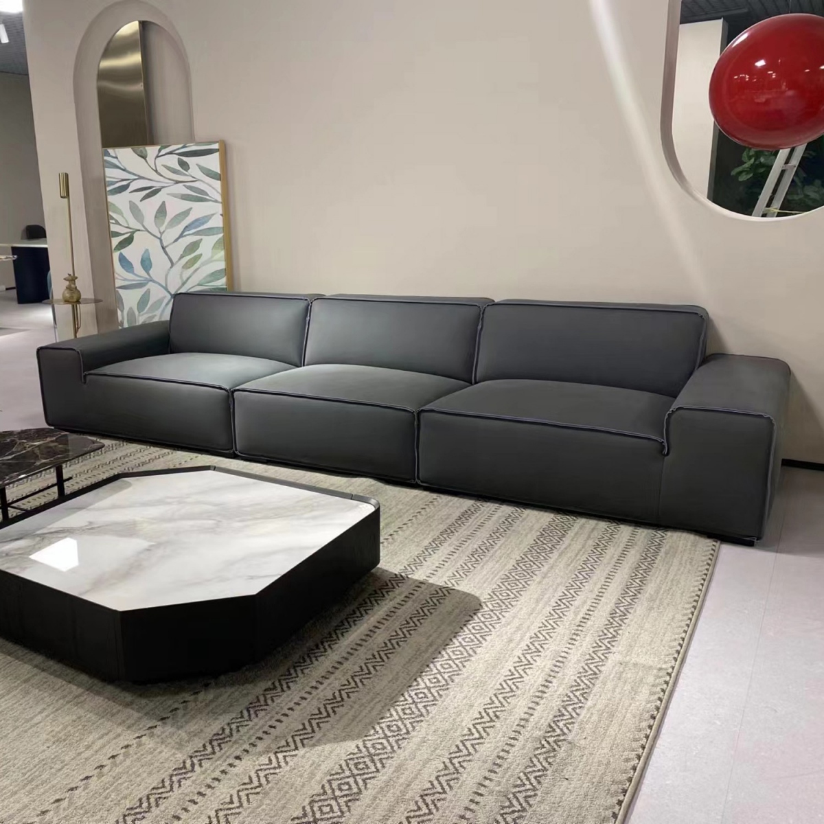 最新款沙發(fā)圖片，展現(xiàn)變化中的學(xué)習(xí)，自信與成就感的源泉