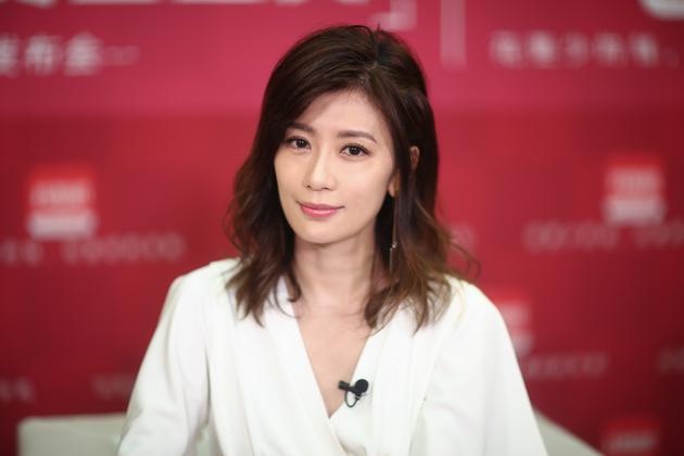 賈靜雯微博最新動(dòng)態(tài)，關(guān)注與互動(dòng)的步驟指南