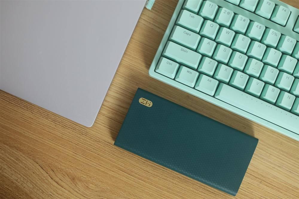 小米最新充電寶，電力與友情的完美融合紐帶