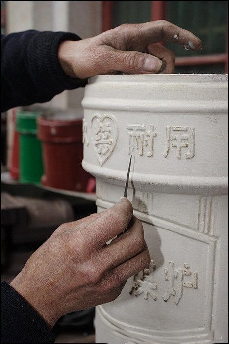 煉鋼生鐵最新價格與市場走勢分析，影響因素及觀點闡述