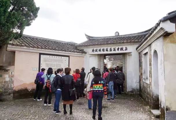 湖南南縣道場，科技革新之旅，體驗高科技魅力