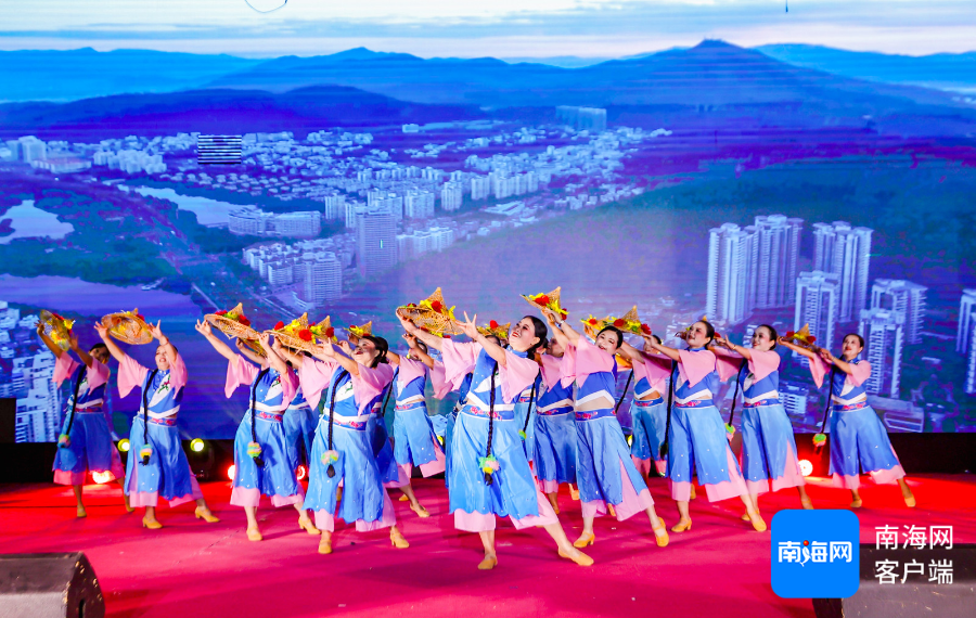 廣場舞2025最新風(fēng)潮，舞動(dòng)你的世界！?