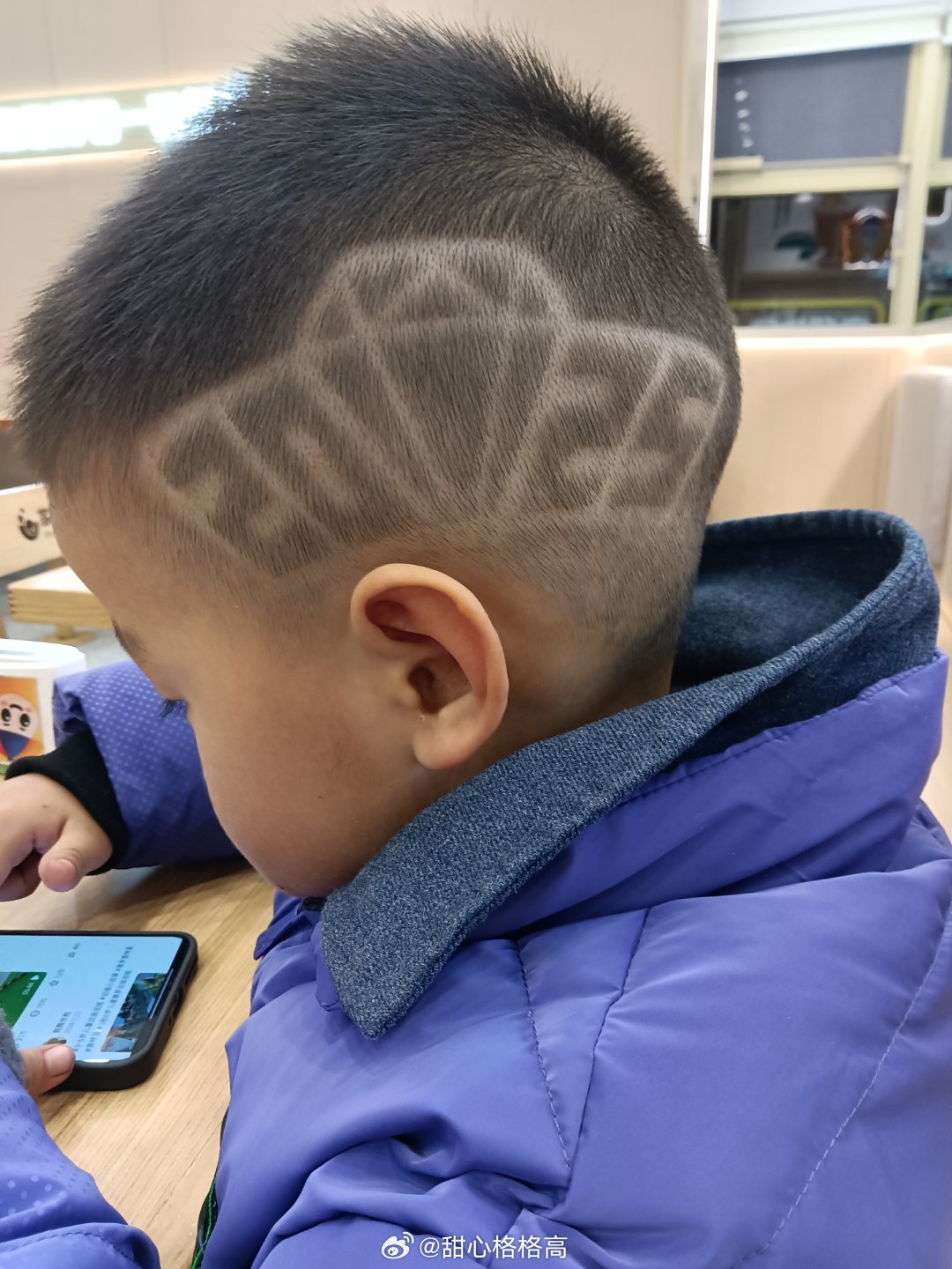 小杰的潮流之旅，最新兒童發(fā)型男的友情故事與發(fā)型風(fēng)采