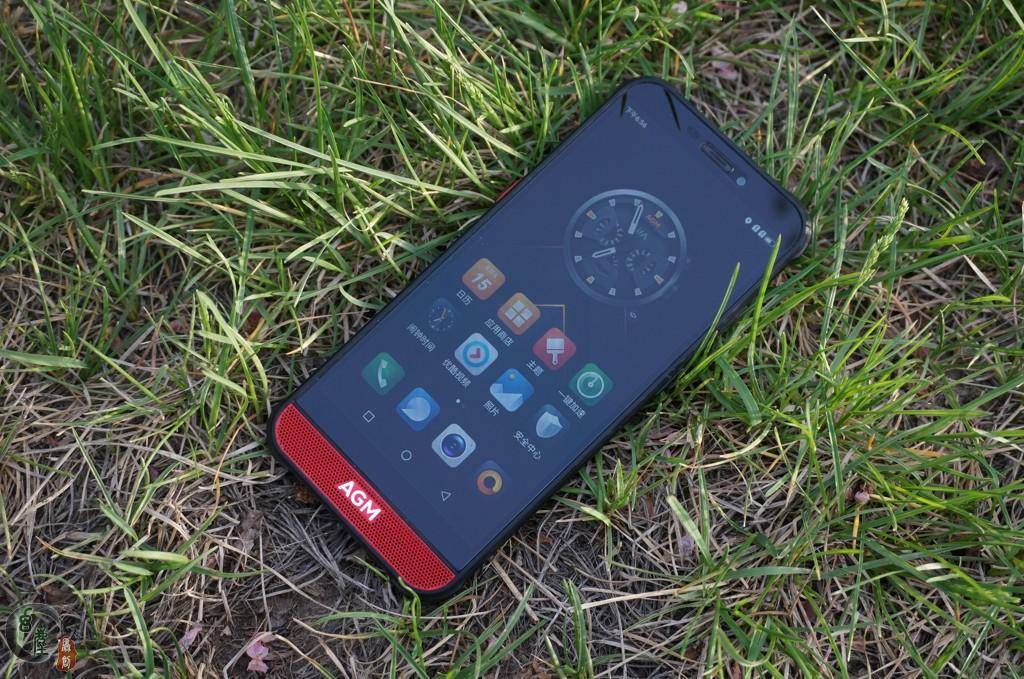 重磅新品手機亮相，科技魅力一網(wǎng)打盡！