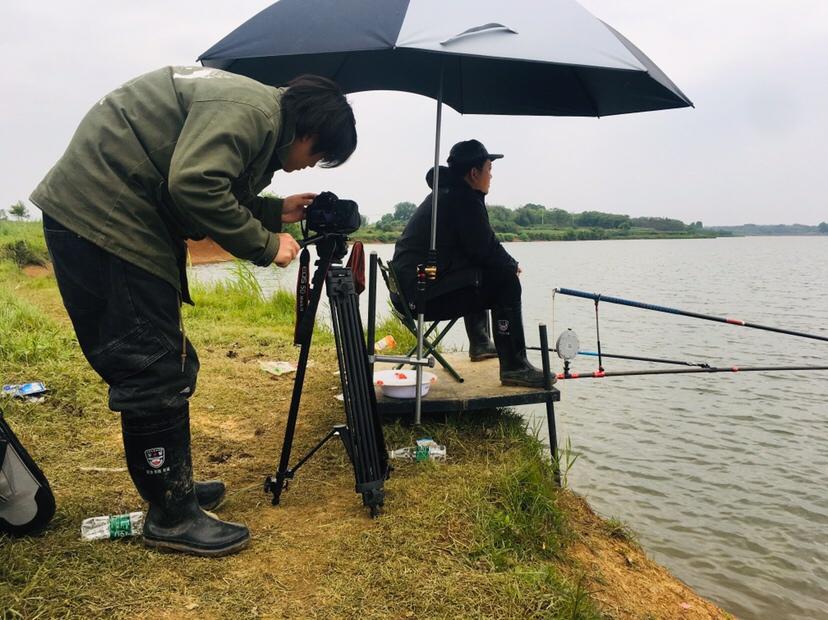 大毛最新釣魚視頻，釣魚技能進(jìn)階指南全解析
