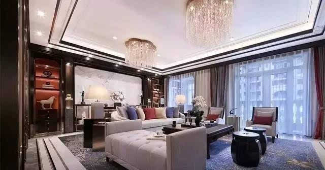 最新吊頂款，奇妙日常的探索