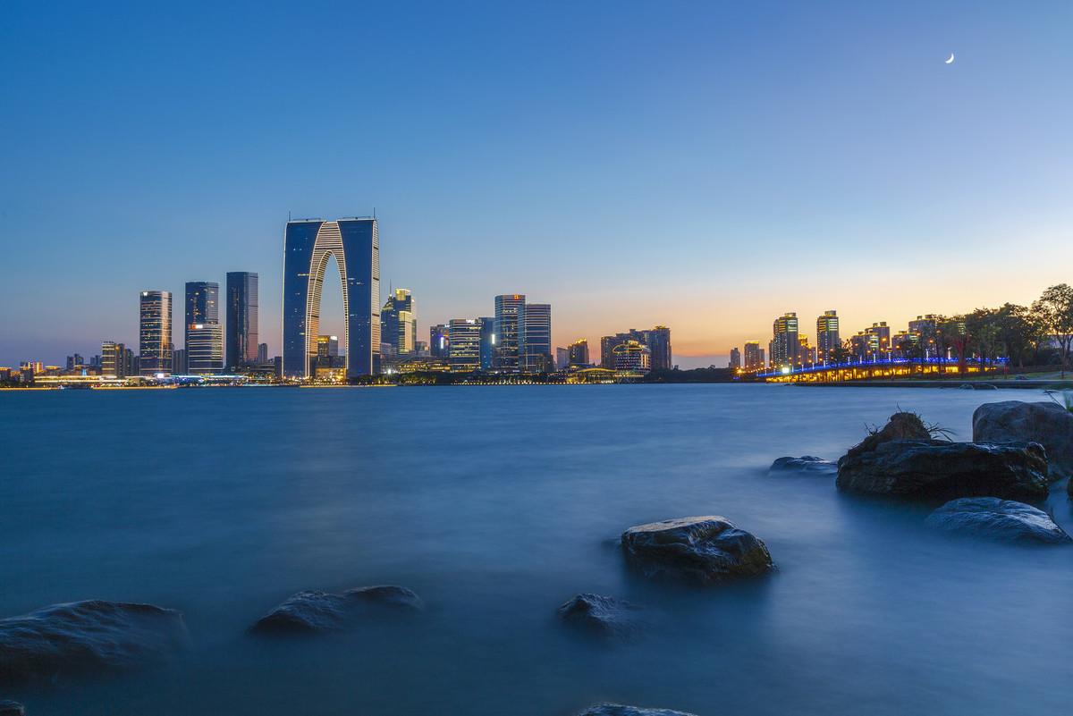 江蘇經(jīng)濟發(fā)展最新論述與動態(tài)分析